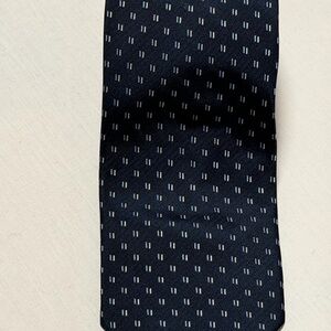Classic Blue  and White Patterned Men's Tie